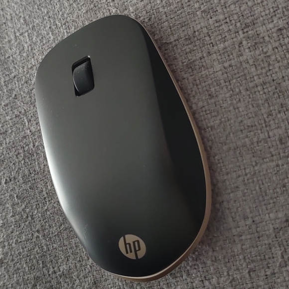 HP Bluetooth Mouse - Picture 1 of 2